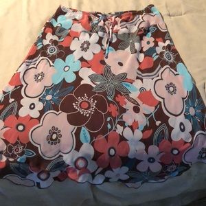 Cute spring skirt!